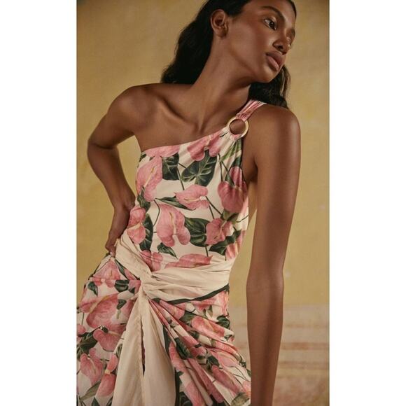 AGUA BENDITA Fresa Floral One Shoulder Swimsuit - Picture 4 of 10